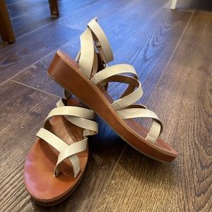 Lucky Brand Sandals